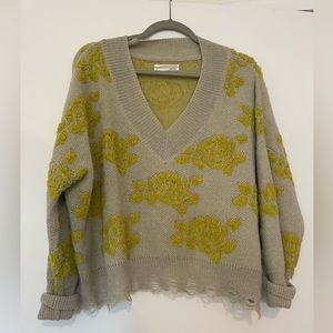 Anthropologie sweater size small